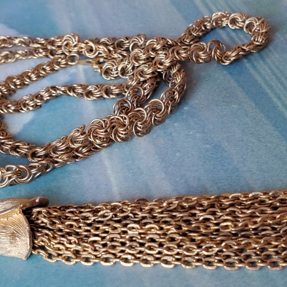 Long Art Nouveau inspired Tassel Necklace - Picture 6 of 6